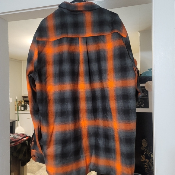 Dixxon Flannel The Salem - Picture 2 of 3